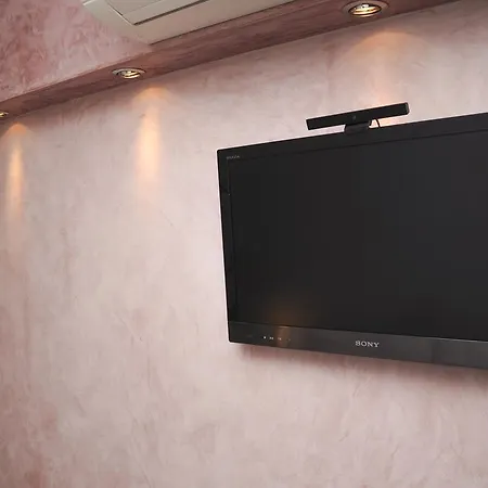 Derelli Deluxe And Derelli Adorable Apartament