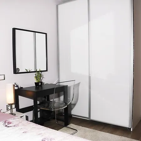 Apartamento Derelli Deluxe And Derelli Adorable Sofía