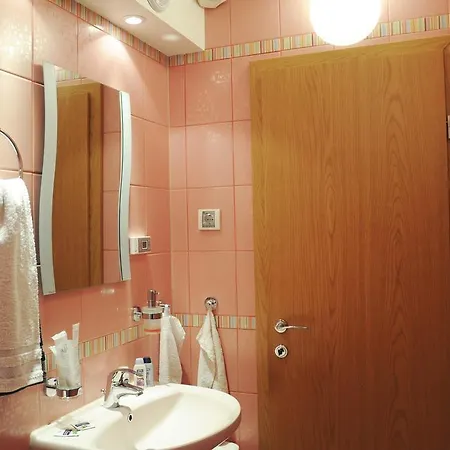 Apartament Derelli Deluxe And Derelli Adorable Sofia