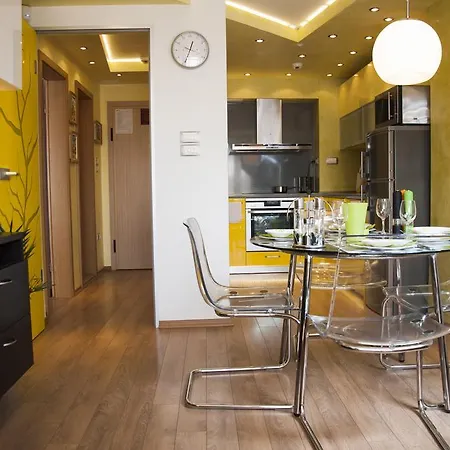 Apartament Derelli Deluxe And Derelli Adorable