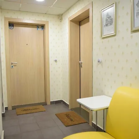 Derelli Deluxe And Derelli Adorable *