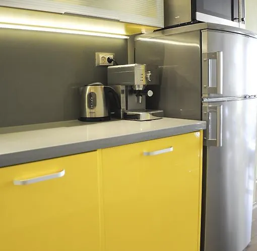 Derelli Deluxe And Derelli Adorable *