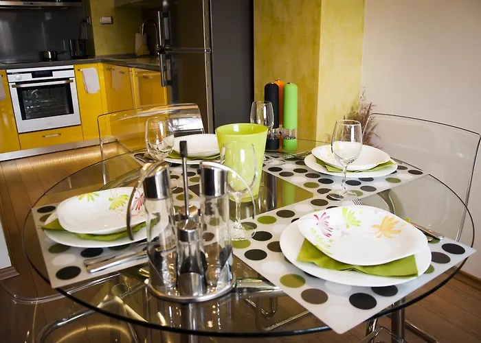 Derelli Deluxe And Derelli Adorable *