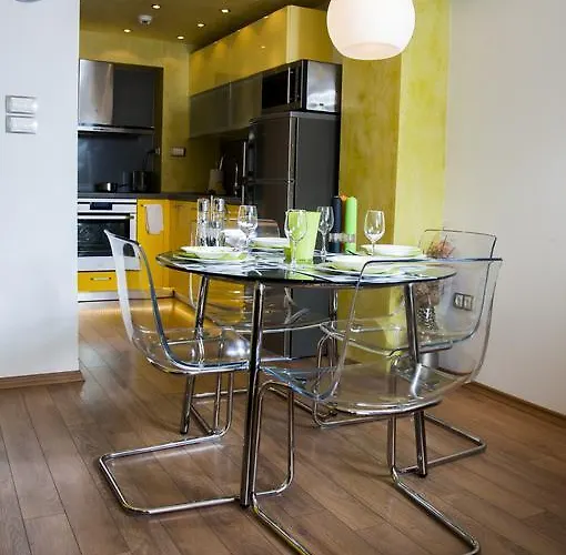 Derelli Deluxe And Derelli Adorable * Sofía