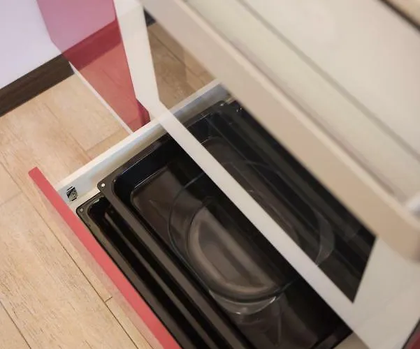 Derelli Deluxe And Derelli Adorable