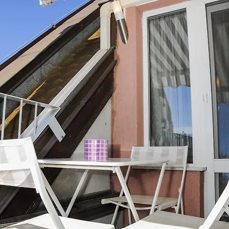 Derelli Deluxe And Derelli Adorable Apartamento