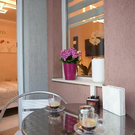 Derelli Deluxe And Derelli Adorable * Sófia