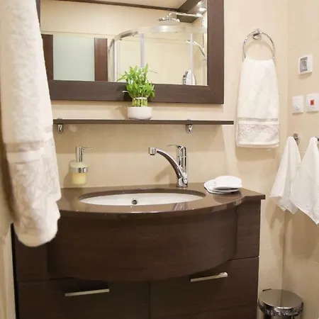 Derelli Deluxe And Derelli Adorable Apartamento Sófia